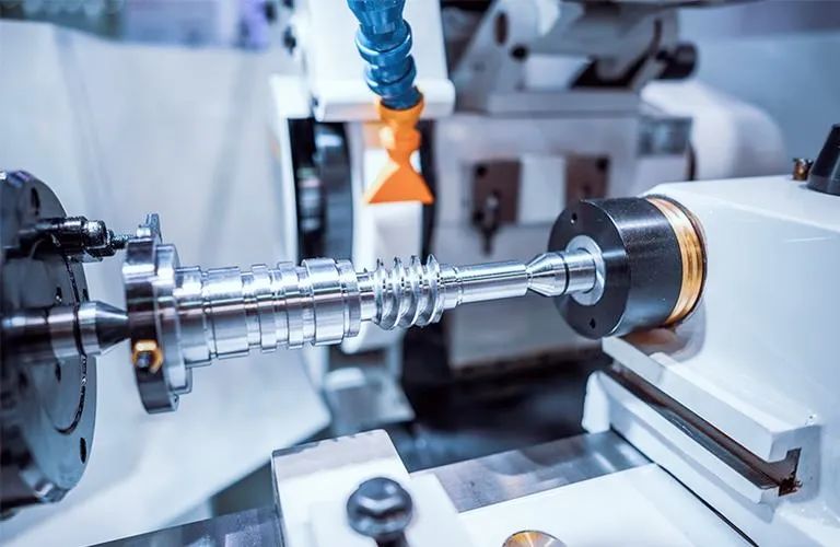 "Advanced CNC machine with AI, IIoT connectivity and sustainable manufacturing features in smart factory environment"